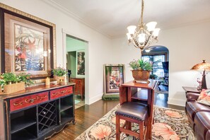 House (4 Bedrooms) | Interior - Walk to UT Southern & Dtwn Pulaski: Historic Home (Pulaski)