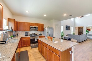 Casa (2 Bedrooms) | Interior