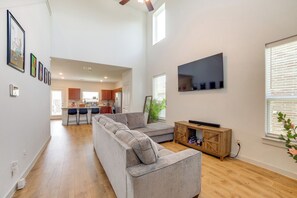 Casa (2 Bedrooms) | Interior