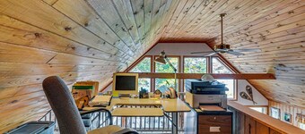 6 Mi to Ski Slopes: 'oak View' Lakefront Home!