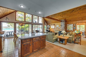 Rumah (4 Bedrooms) | Interior