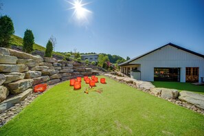 House (3 Bedrooms) | Interior - The Presidential Stay, Converted Railcar in Dubois (DuBois)