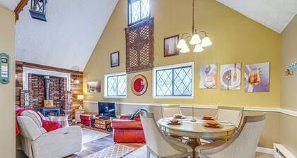 Fishing, Fun & Fall Foliage! Pocono Lake Cabin