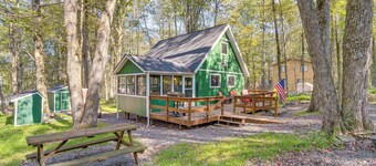 Fishing, Fun & Fall Foliage! Pocono Lake Cabin