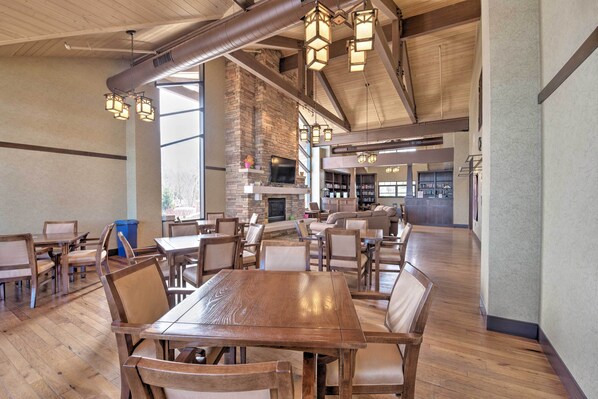 Casa (2 Bedrooms) | Interior