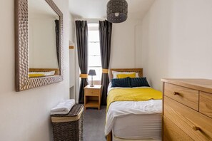 2 Schlafzimmer, Bügeleisen/Bügelbrett, kostenloses WLAN, Bettwäsche