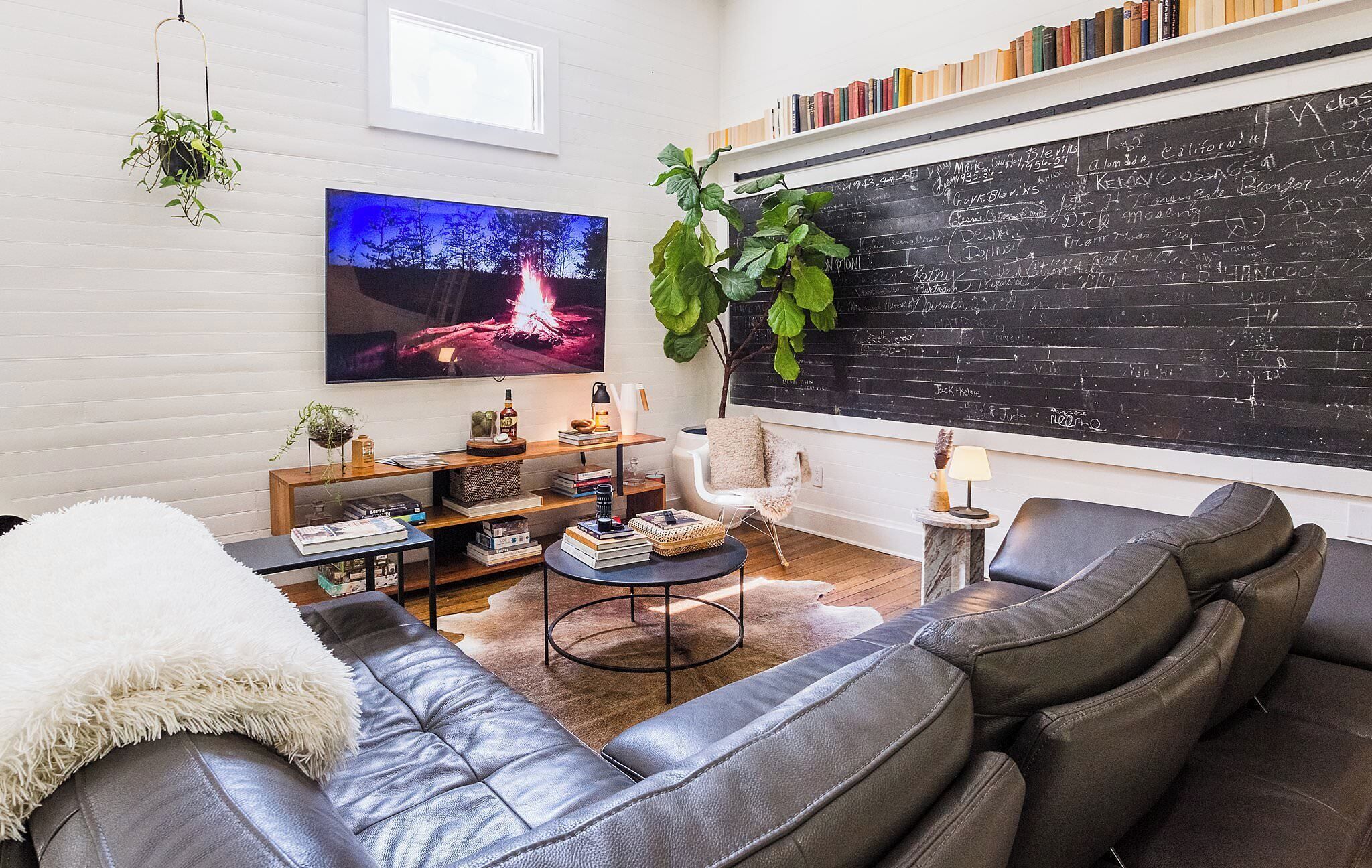 Smart TV, fireplace, books