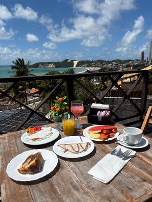 公寓 | 室外用餐