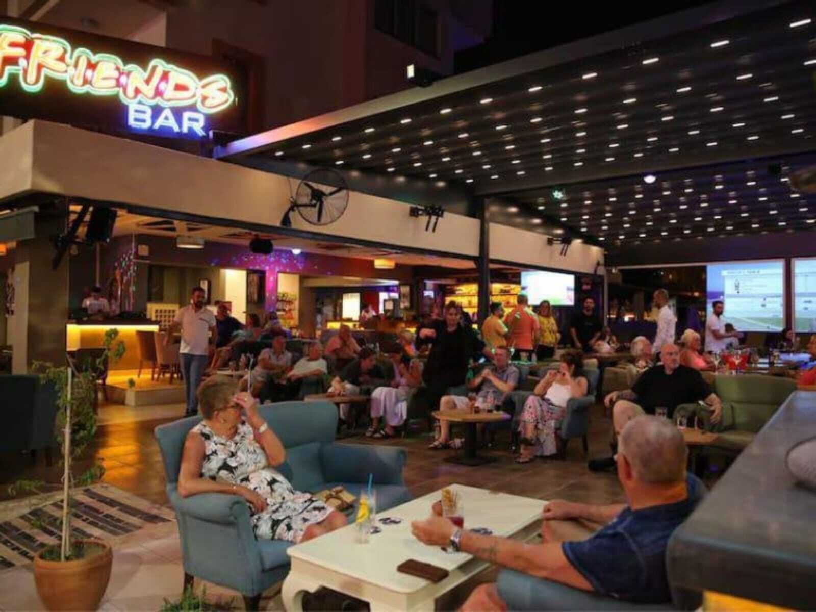 Baari (majoituspaikassa)