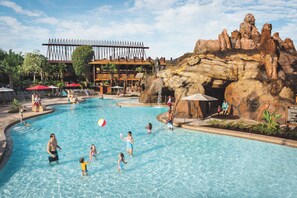 Exterior - Disney's Polynesian Villas & Bungalows (Lake Buena Vista)