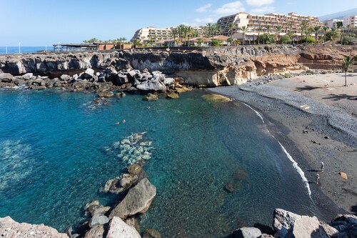 Great sea view vacation home 2bd&pool. Sol Paraí