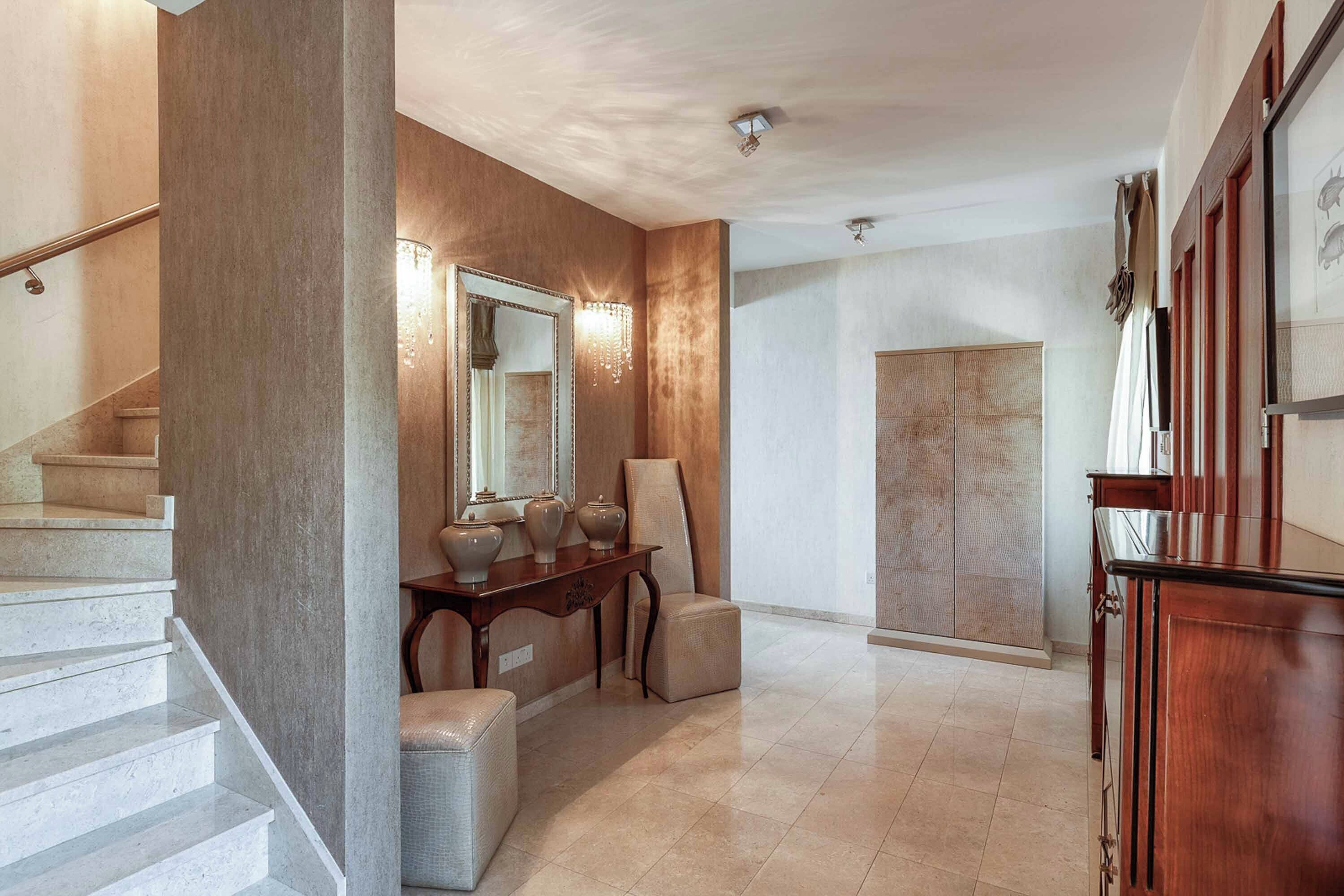 Villa (4 Bedrooms) | Interior