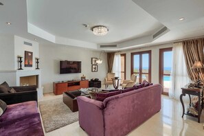 فيلا (4 Bedrooms) | المنشأة من الداخل