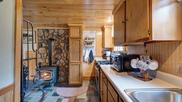 Microwave, oven, stovetop