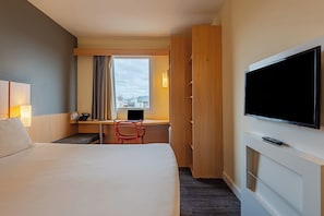 Habitación estándar doble, vistas a la ciudad | Vistas desde la habitación
