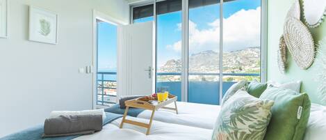 1 bedroom, iron/ironing board, travel cot, free WiFi