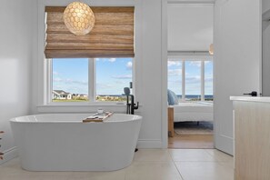 4 間睡房、熨斗/熨衫板、Wi-Fi、床單