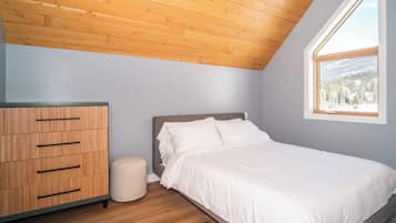 2 Schlafzimmer, Schreibtisch, Reisekinderbett, kostenloses WLAN