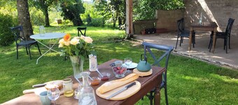 6-bedroom house for up to 15 people