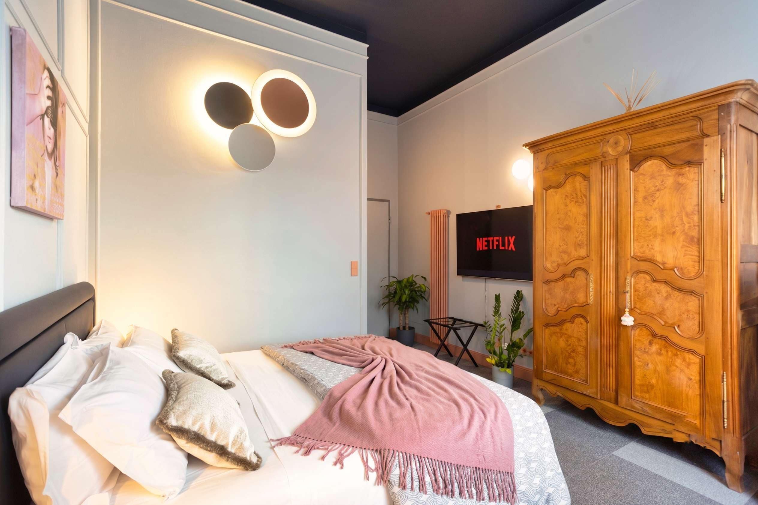 2 Schlafzimmer, Schreibtisch, Bügeleisen/Bügelbrett, WLAN