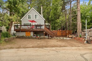 Cabin, 4 Bedrooms | Exterior