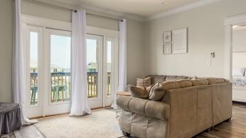 獨棟房屋, 6 間臥室 | 起居區