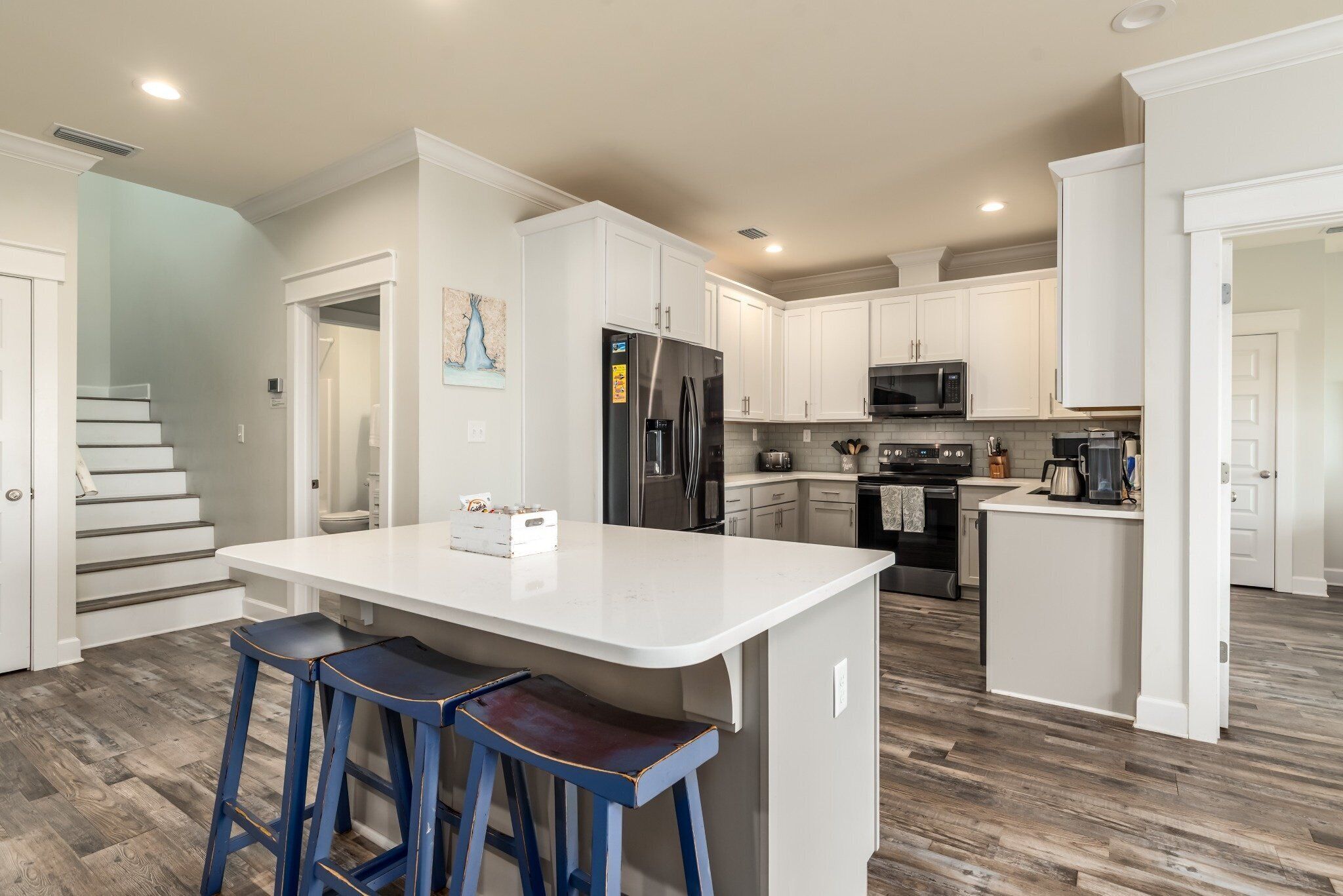 House, 6 Bedrooms | Private kitchen | Fridge, oven