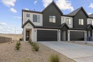 Townhome, 4 Bedrooms | Exterior