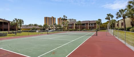 Townhome, 2 Bedrooms | Sports court