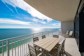 Leilighet, 4 soverom | Utendørsservering