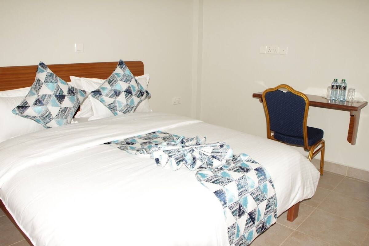 Deluxe Double Room, City View | Free WiFi