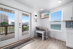 House, 4 Bedrooms | Interior