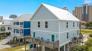 House, 4 Bedrooms | Exterior