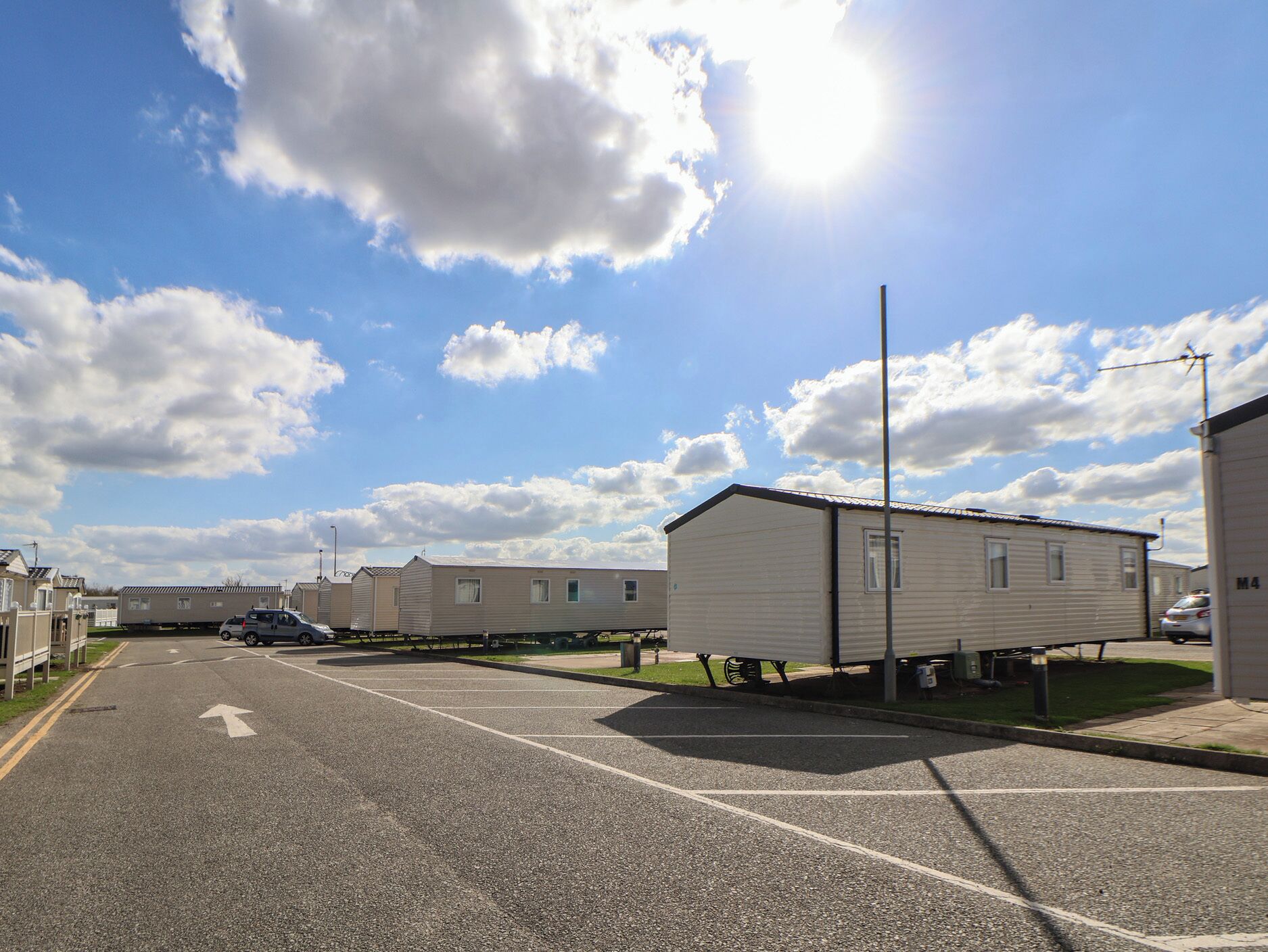 المنطقة المحيطة بالمنشأة