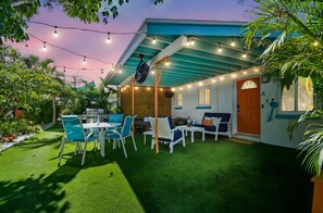 House | Terrace/patio