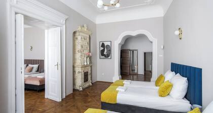 Cracow Main Square Apartments