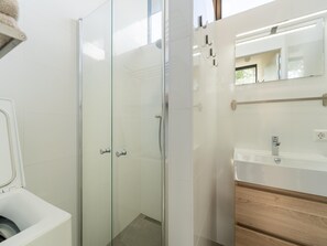 House | Bathroom | Bathtub