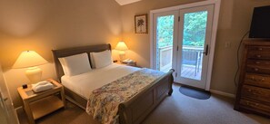 2 chambres, bureau, accès au Wi-Fi (inclus), literie fournie