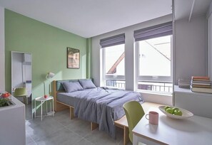 開放式客房 | 熨斗/熨衣板、免費無線  上網