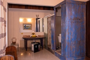 Chalet | Bathroom | Towels, toilet paper