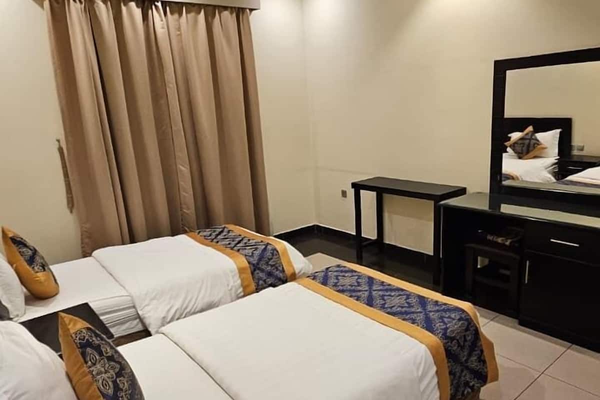 Phòng Suite Deluxe, 2 phòng ngủ | Minibar, truy cập Internet không dây miễn phí, bộ trải giường