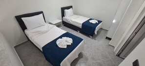 1 bedroom, iron/ironing board, WiFi