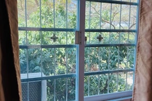 Room - Budsaba (Rayong)