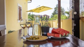Outdoor dining - Villa Andrea island Krk by Villas Guide (Risika)