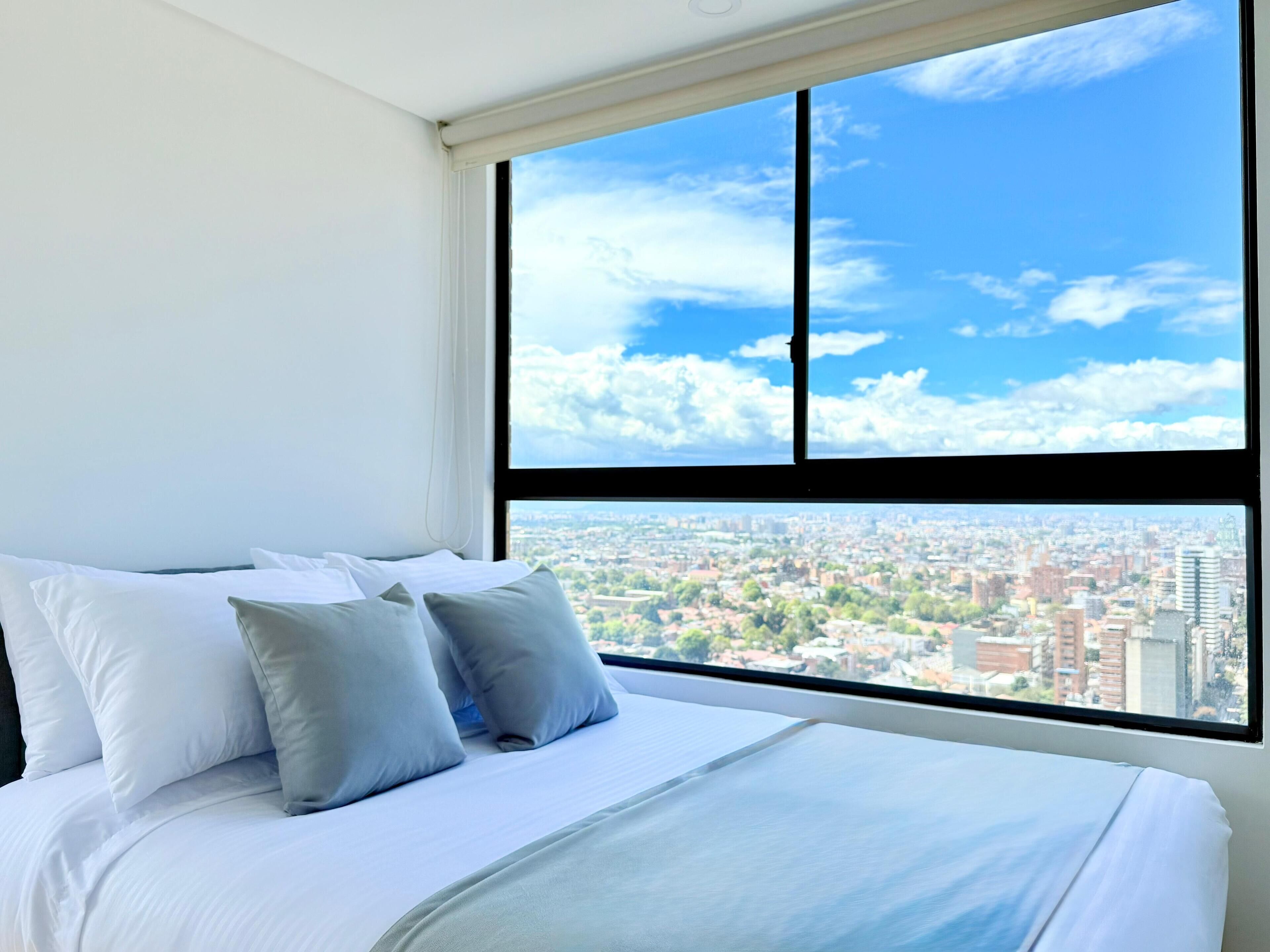 Tabla de planchar con plancha y wifi gratis 