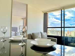 Departamento (1205) | Tabla de planchar con plancha y wifi gratis 