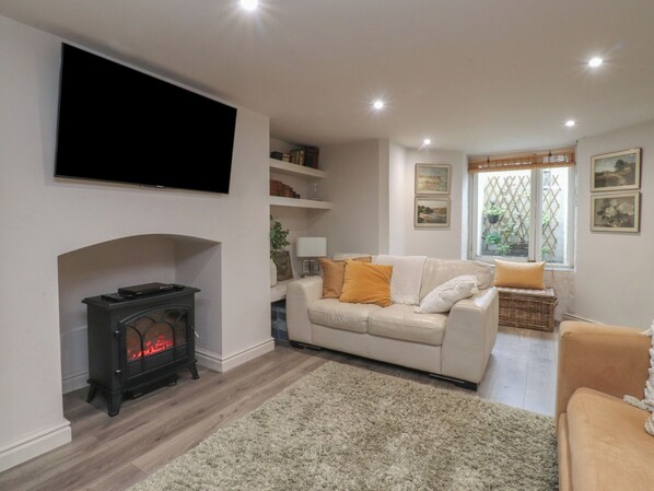 Living area - Paramount Apartments (Lytham St. Anne's)
