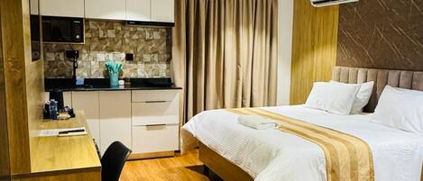 1 sovrum, strykjärn/strykbräda, wi-fi och sängkläder