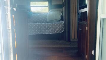 1 chambre, accĂšs Internet, draps fournis