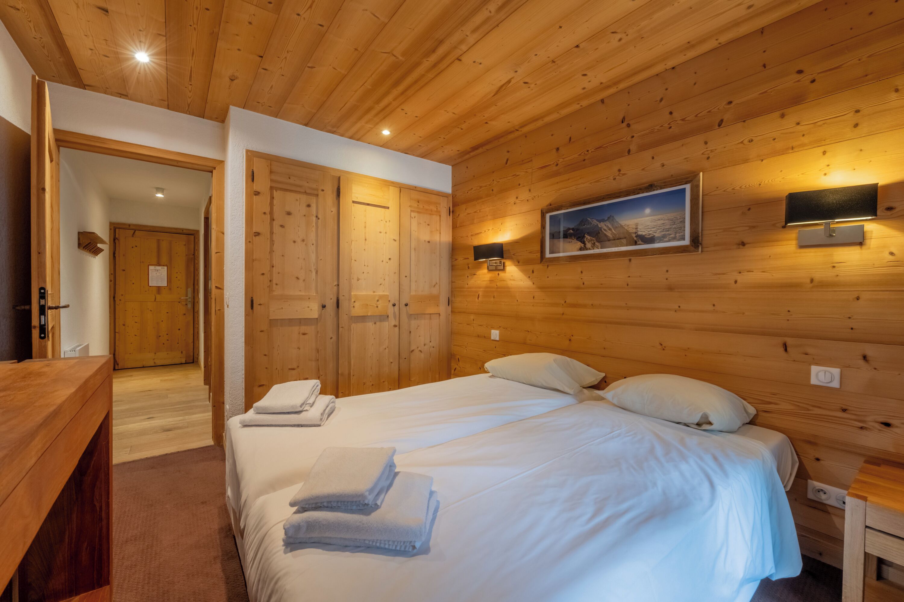 3 bedrooms, free WiFi, bed sheets